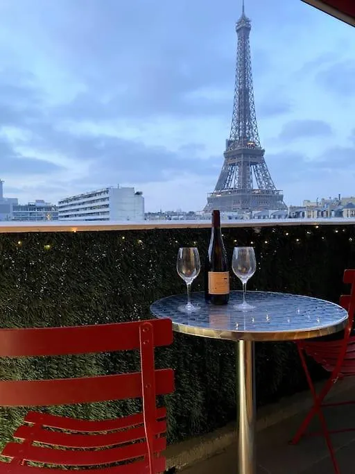 Le Suffren-Eiffel Appartement location
