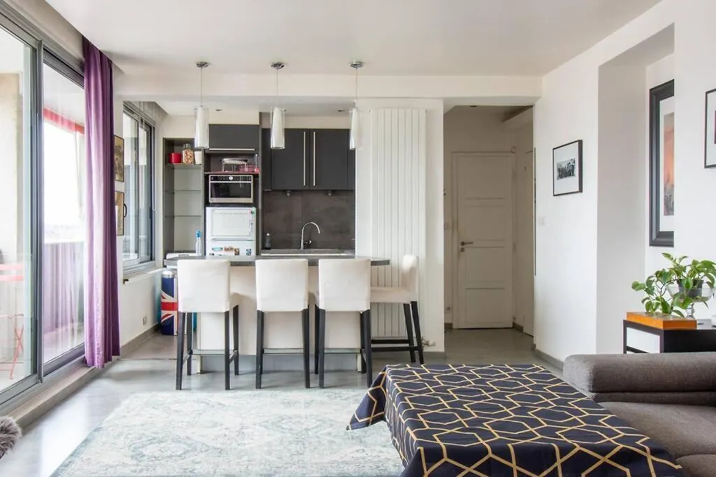 Le Suffren-Eiffel Appartement Париж Апартаменты